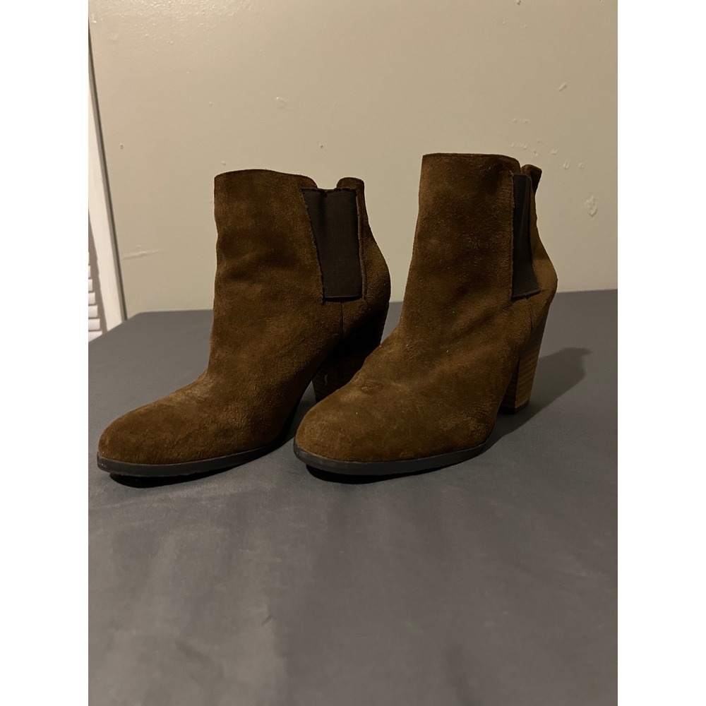 Vince Camuto Womens Brown Suede Chelsea Ankle Boots Stacked Block‎ Heel Size 7.5